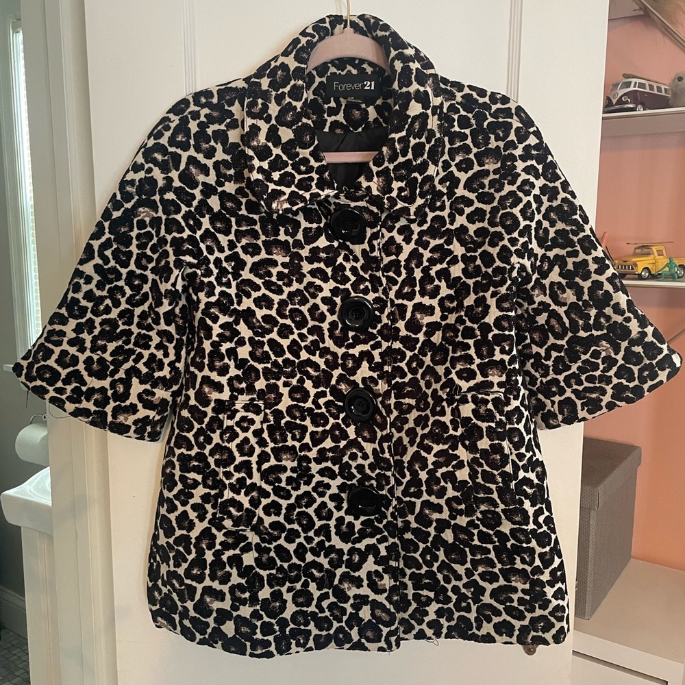 Forever 21 Animal Print 3/4 Sleeve Swing Style Jacket